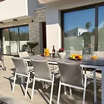 New Villa-roof Garden Sunrise And Ocean Sunset Villa *