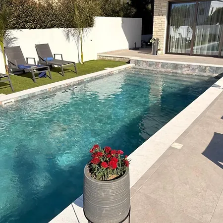 Villa New Villa-roof Garden Sunrise And Ocean Sunset Argaka